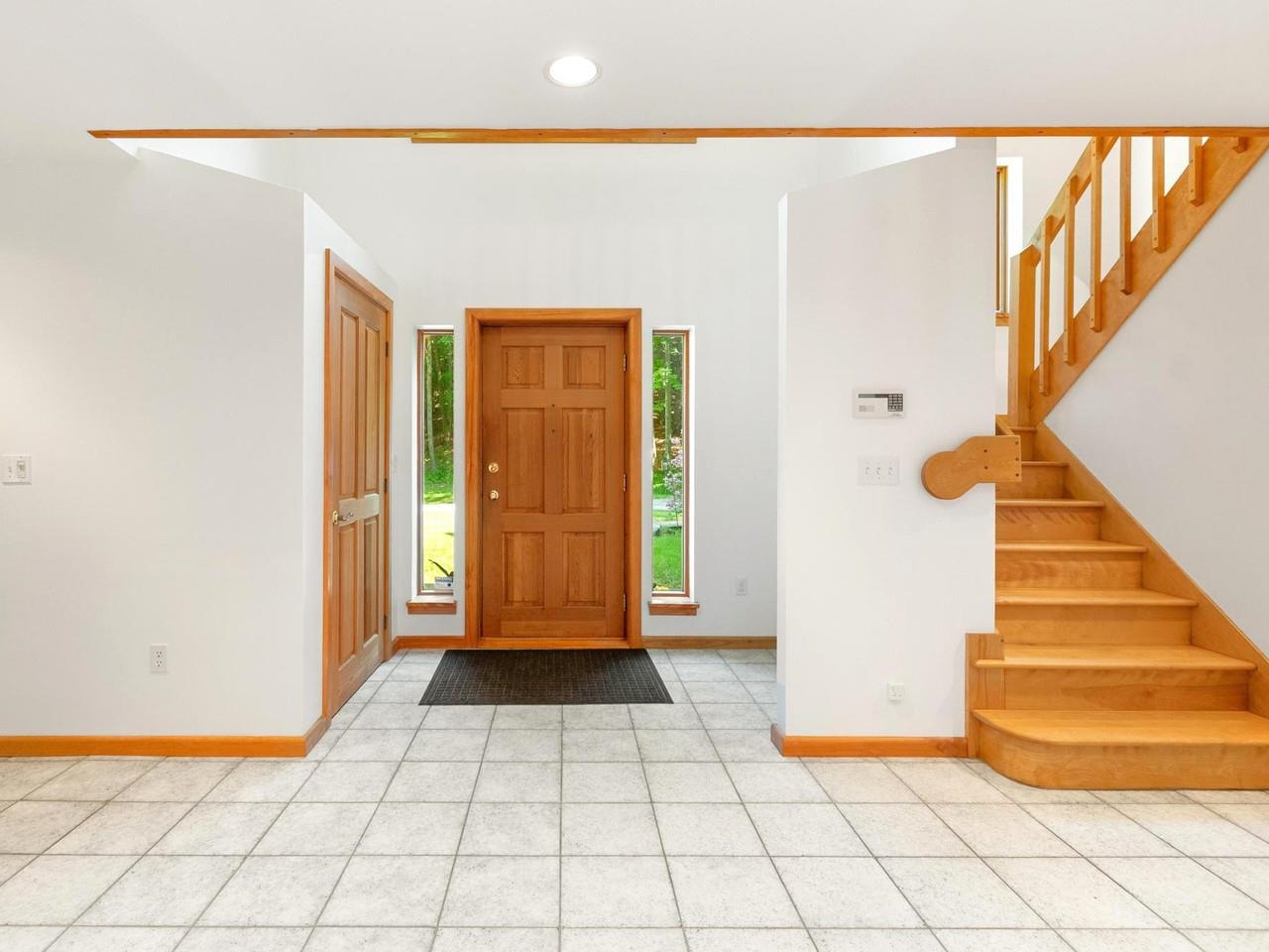 190 Red Tail Lane Charlotte, VT 05445 - Photo 7 of 59