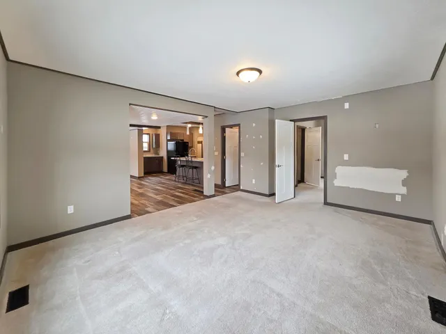 $165,000 | 105 West Main Street, Osakis, MN 56360