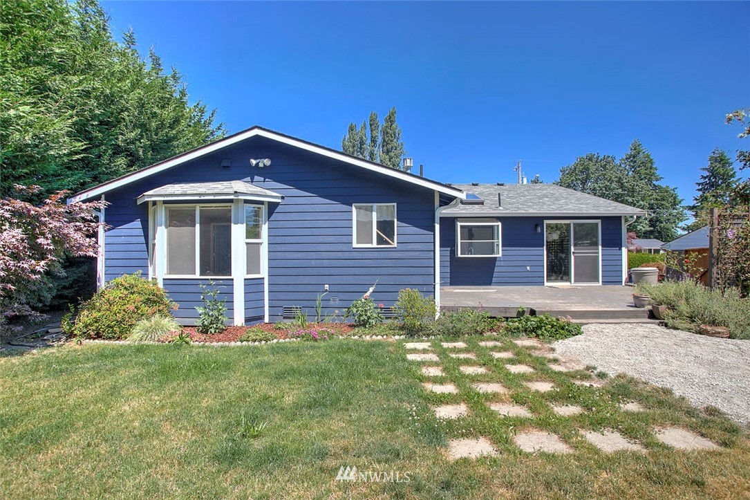 11637 Southeast 163rd Street Renton, WA 98058 - Photo 18 of 21 Gallery Image 18