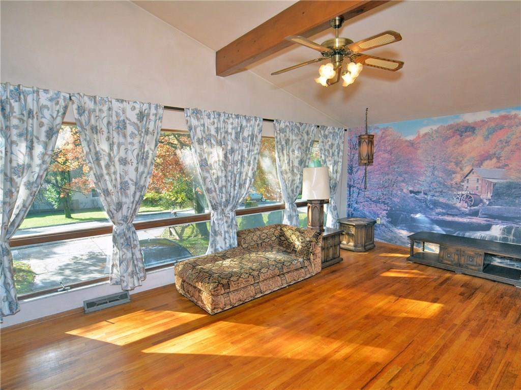 12229 Roth Drive North Huntingdon, PA 15642 - Photo 3 of 21 Gallery Image 3