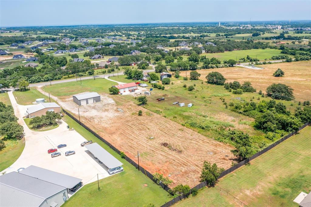 1841 West Highway 199 Springtown, TX 76082 - Photo 2 of 8