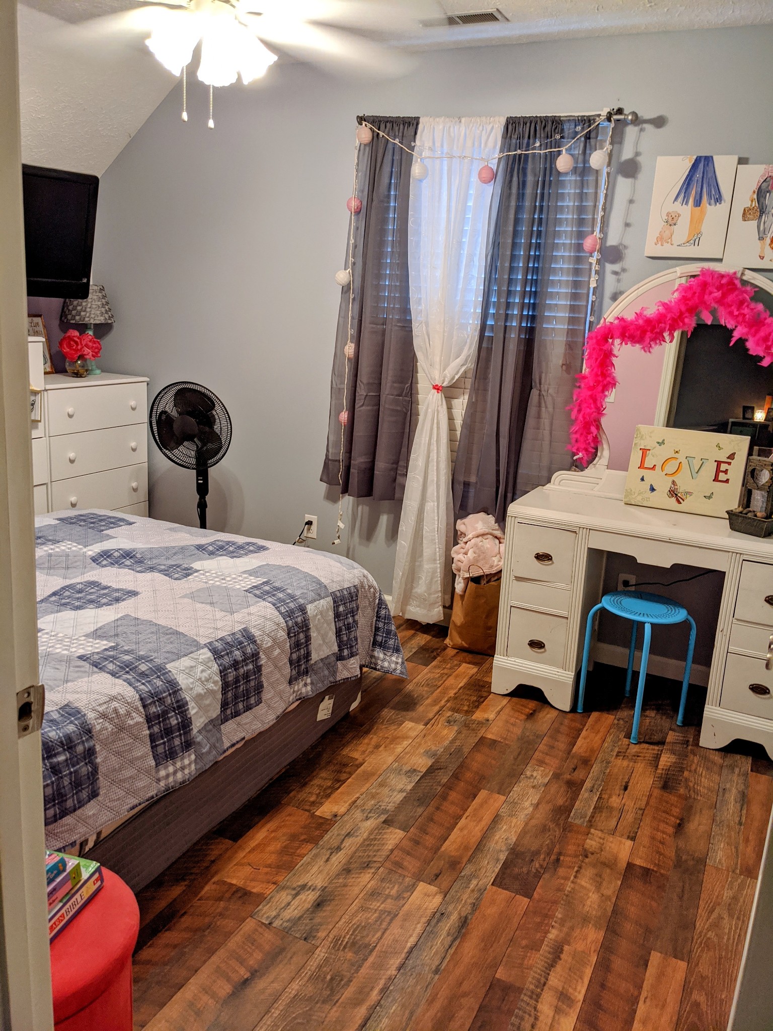 642 Meyers Road Altamont, TN 37301 - Photo 21 of 33 a bedroom with a bed and a flat tv screen