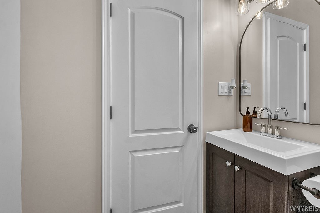 7117 Packard Road Niagara, NY 14304 - Photo 29 of 41