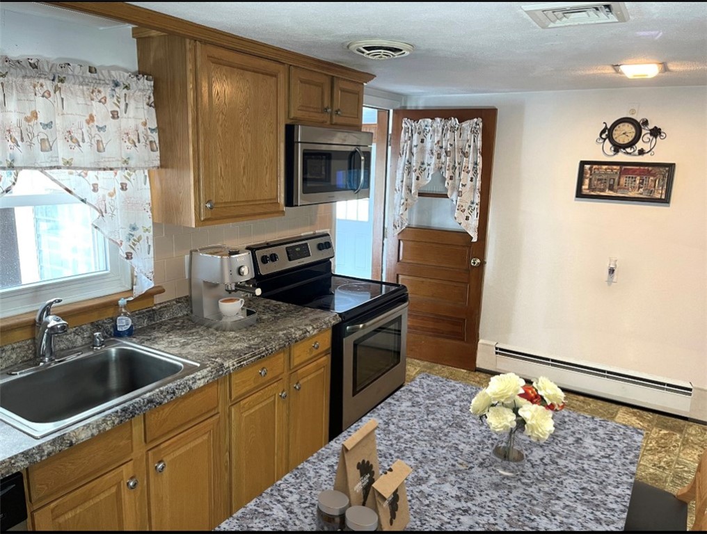 54 Valley View Drive Cumberland, RI 02864 - Photo 4 of 12