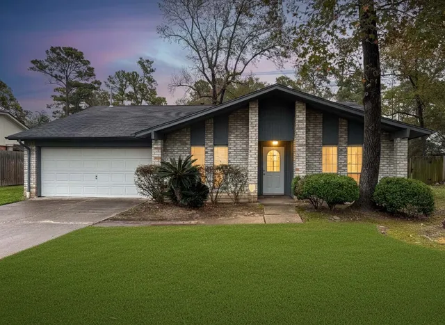 $2,100 | 22822 Canyon Lake Drive, Spring, TX 77373