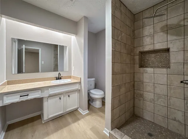 $2,100 | 22822 Canyon Lake Drive, Spring, TX 77373