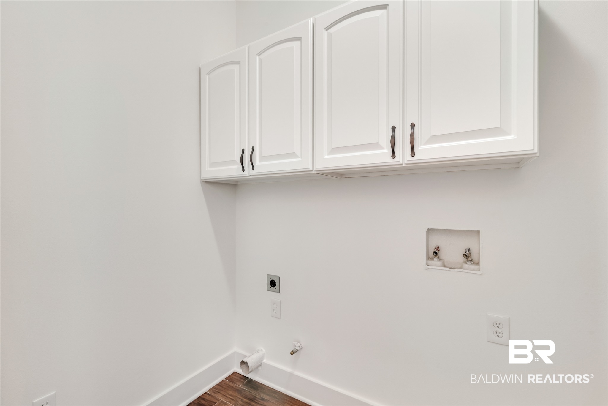 2 Claudette Circle Orange Beach, AL 36561 - Photo 17 of 31 Utility Room