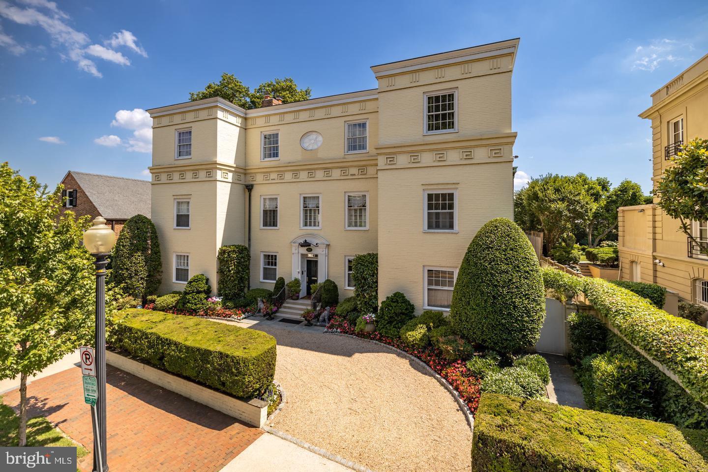 3210 R ST.  Extraordinary Georgetown Estate