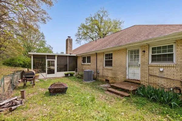 $185,000 | 284 Singingwood Drive, Memphis, TN 38127