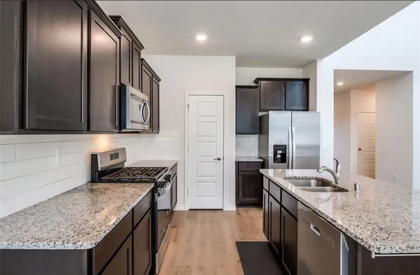 $3,200 | 7216 Headingham Way, McKinney, TX 75071