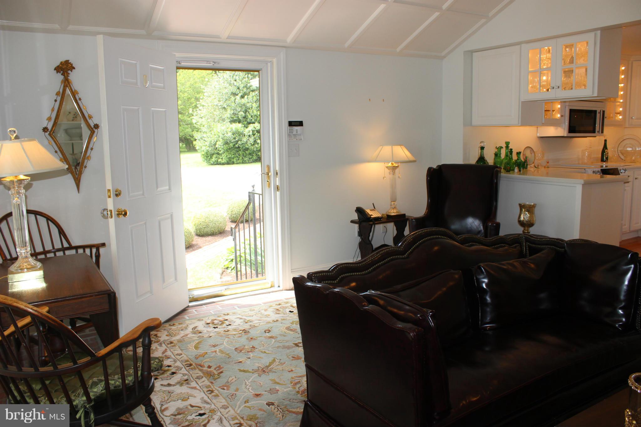 9401 New Road McDaniel, MD 21647 - Photo 22 of 30 Family Room