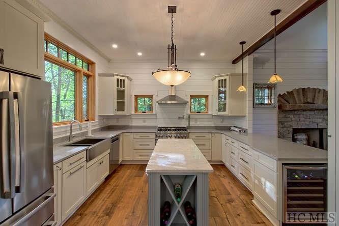 142 Wyanoak Road Highlands, NC 28741 - Photo 3 of 36 Gallery Image 3