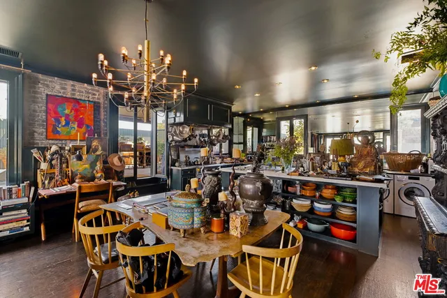 $25,500,000 | 3924 Sunset Boulevard, Los Angeles, CA 90029