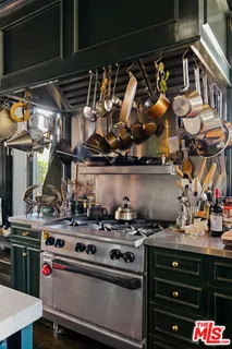 $25,500,000 | 3924 Sunset Boulevard, Los Angeles, CA 90029