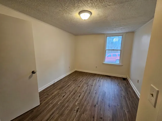 $1,650 | 71 Moultonville Road, Unit 1, Ossipee, NH 03814