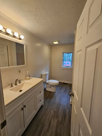 $1,650 | 71 Moultonville Road, Unit 1, Ossipee, NH 03814