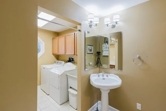 $539,900 | 20791 Misty Waters Point, Pittsburg, IL 62974