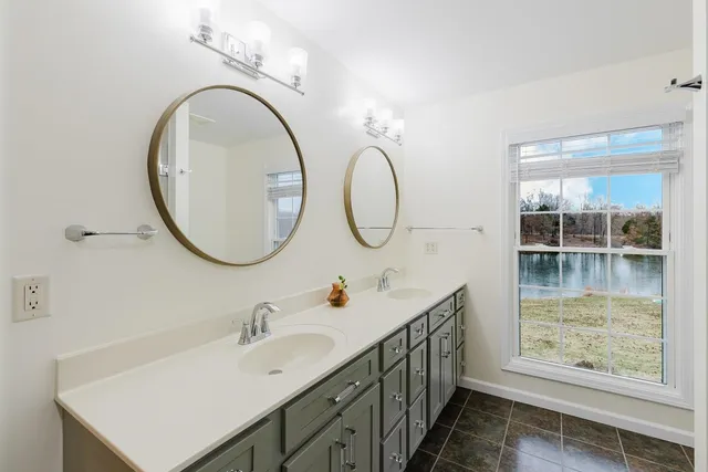 $539,900 | 20791 Misty Waters Point, Pittsburg, IL 62974