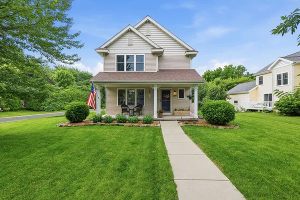 $450,000 | 1271 Gas Light, Sun Prairie, WI 53590