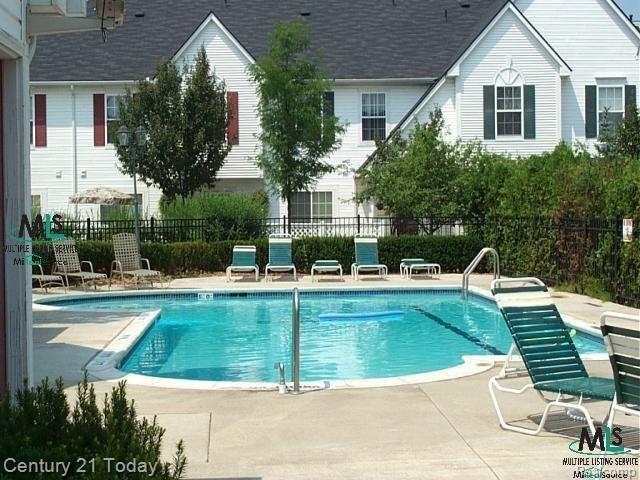 22168 Cape Cod Way, Unit 27 Farmington, MI 48336 - Photo 23 of 24