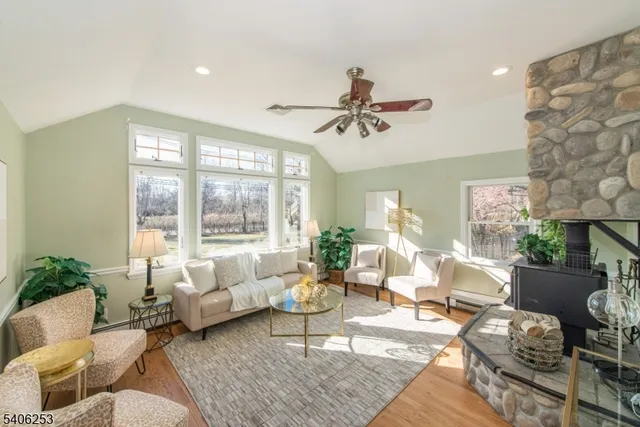 $899,900 | 414 Mineral Springs Drive, Dover, NJ 07801