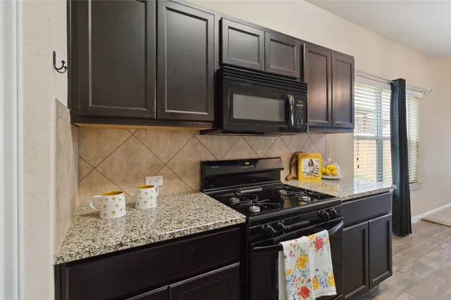 $299,890 | 193 Turtle Creek Drive, Kyle, TX 78640