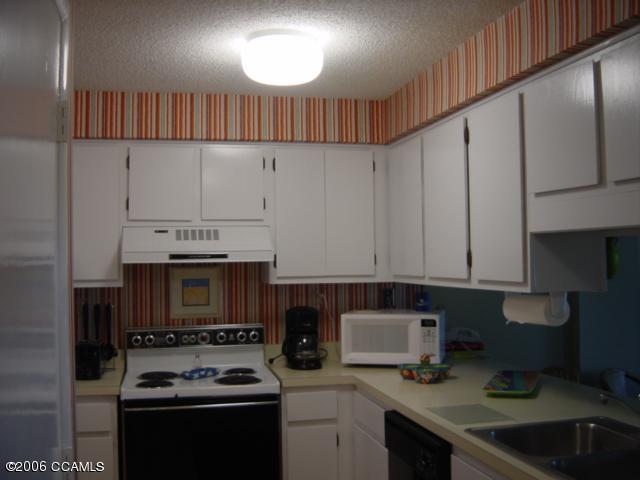 1505 Salter Path Road, Unit 210 Indian Beach, NC 28512 - Photo 8 of 9 Kitchen