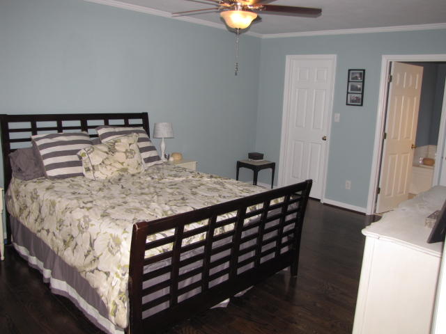 1725 Wilbur Road Southwest Roanoke, VA 24015 - Photo 18 of 33 019.JPG