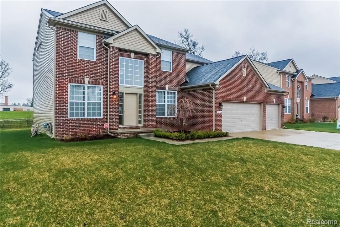 3058 Fantail Court Rochester, MI 48309 - Photo 2 of 43 002-2693494-medium.jpg