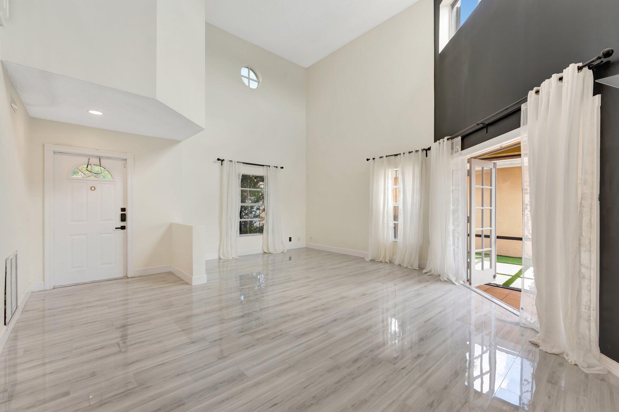 1388 Garden Road Weston, FL 33326 - Photo 7 of 46 Family Room