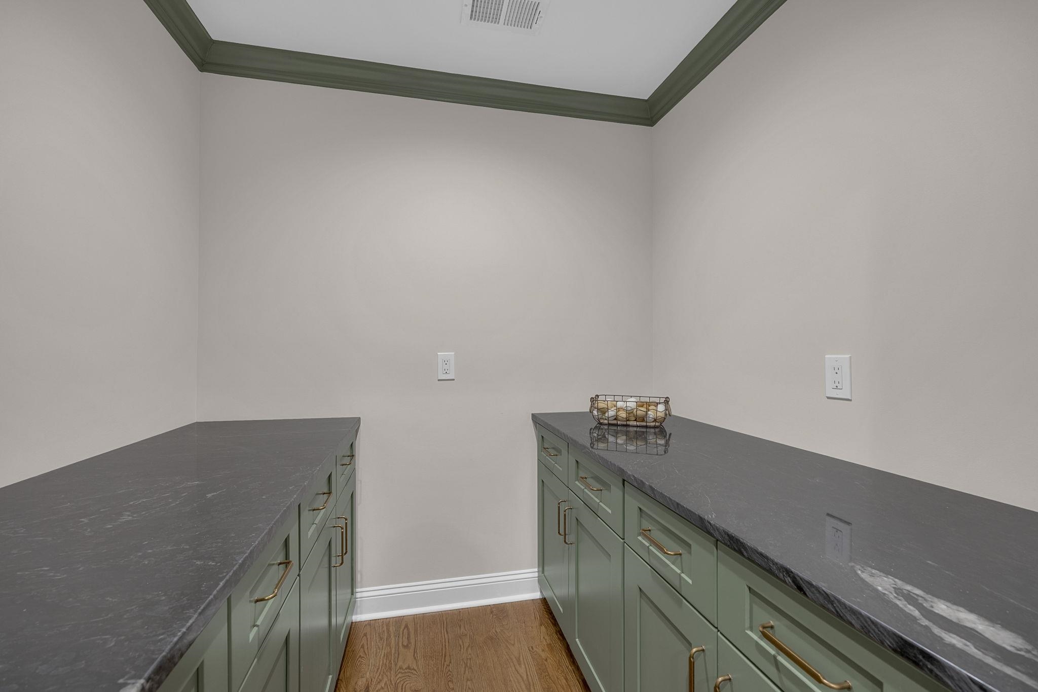128 Edgecombe Road Spartanburg, SC 29307 - Photo 21 of 50