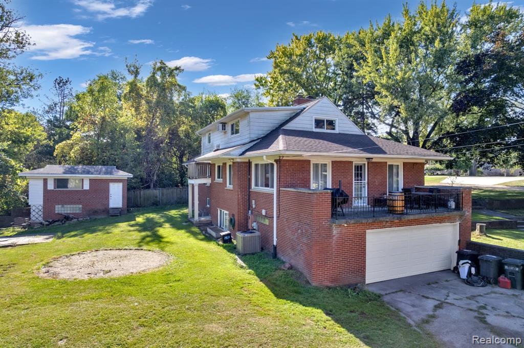 42790 Utica Road Sterling Heights, MI 48314 - Photo 2 of 20 Gallery Image 2