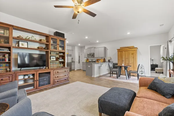 $344,990 | 162 Oakwood Boulevard, Summerville, SC 29486