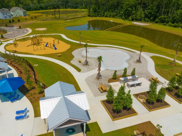 $344,990 | 162 Oakwood Boulevard, Summerville, SC 29486