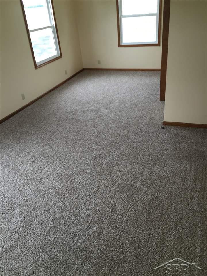8750 East Burt Road Birch Run, MI 48415 - Photo 13 of 18 31277509-12.JPG