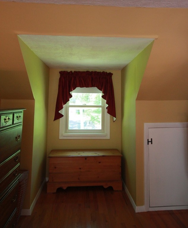 5 Stowe Road Southborough, MA 01772 - Photo 24 of 26 Gallery Image 24