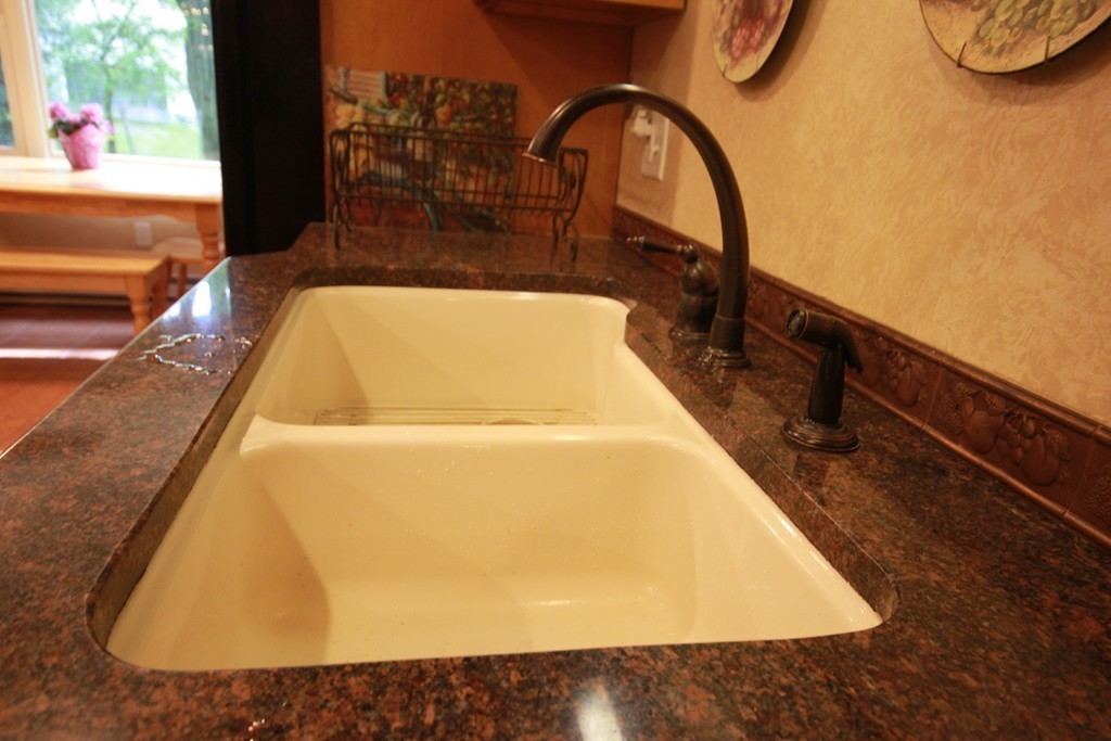 5 Stowe Road Southborough, MA 01772 - Photo 9 of 26 Gallery Image 9