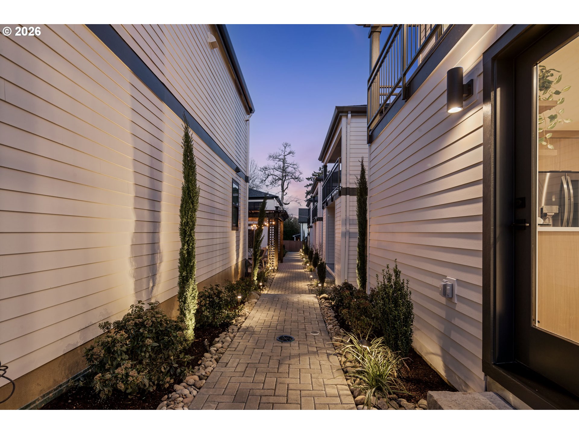 801 3rd Street Lake Oswego, OR 97034 - Photo 5 of 29