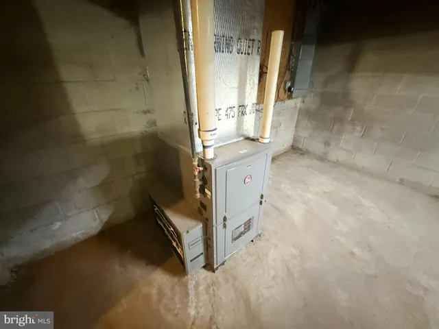 a view of a bathroom