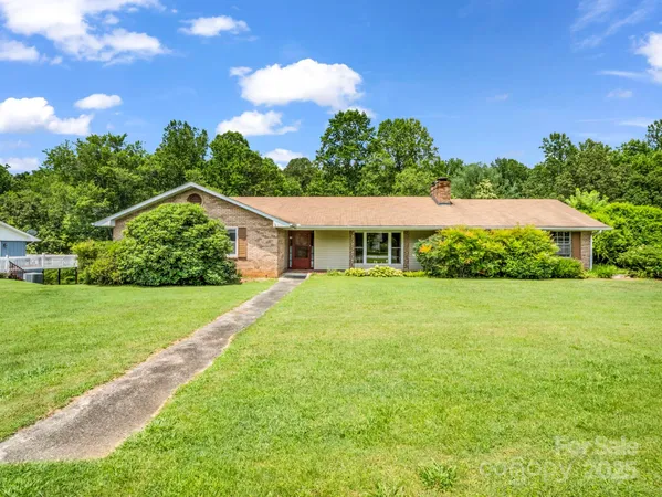 $445,000 | 14 Monte Vista Place, Candler, NC 28715