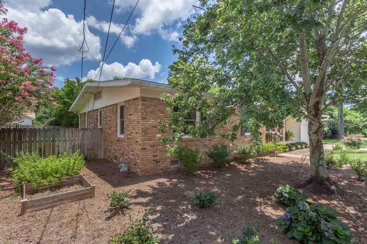 3820 Maule Road Pensacola, FL 32503 - Photo 3 of 41 Gallery Image 3
