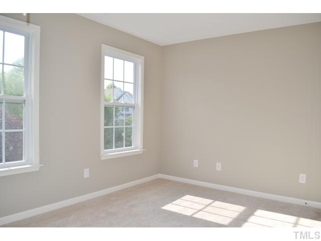 10411 Chandler Way Raleigh, NC 27614 - Photo 16 of 25 Gallery Image 16