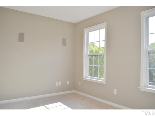 10411 Chandler Way Raleigh, NC 27614 - Photo 18 of 25 Gallery Image 18