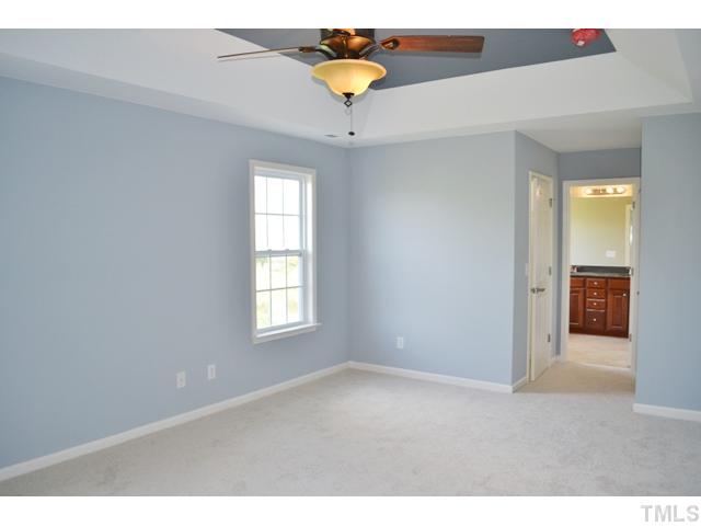 10411 Chandler Way Raleigh, NC 27614 - Photo 10 of 25 Gallery Image 10