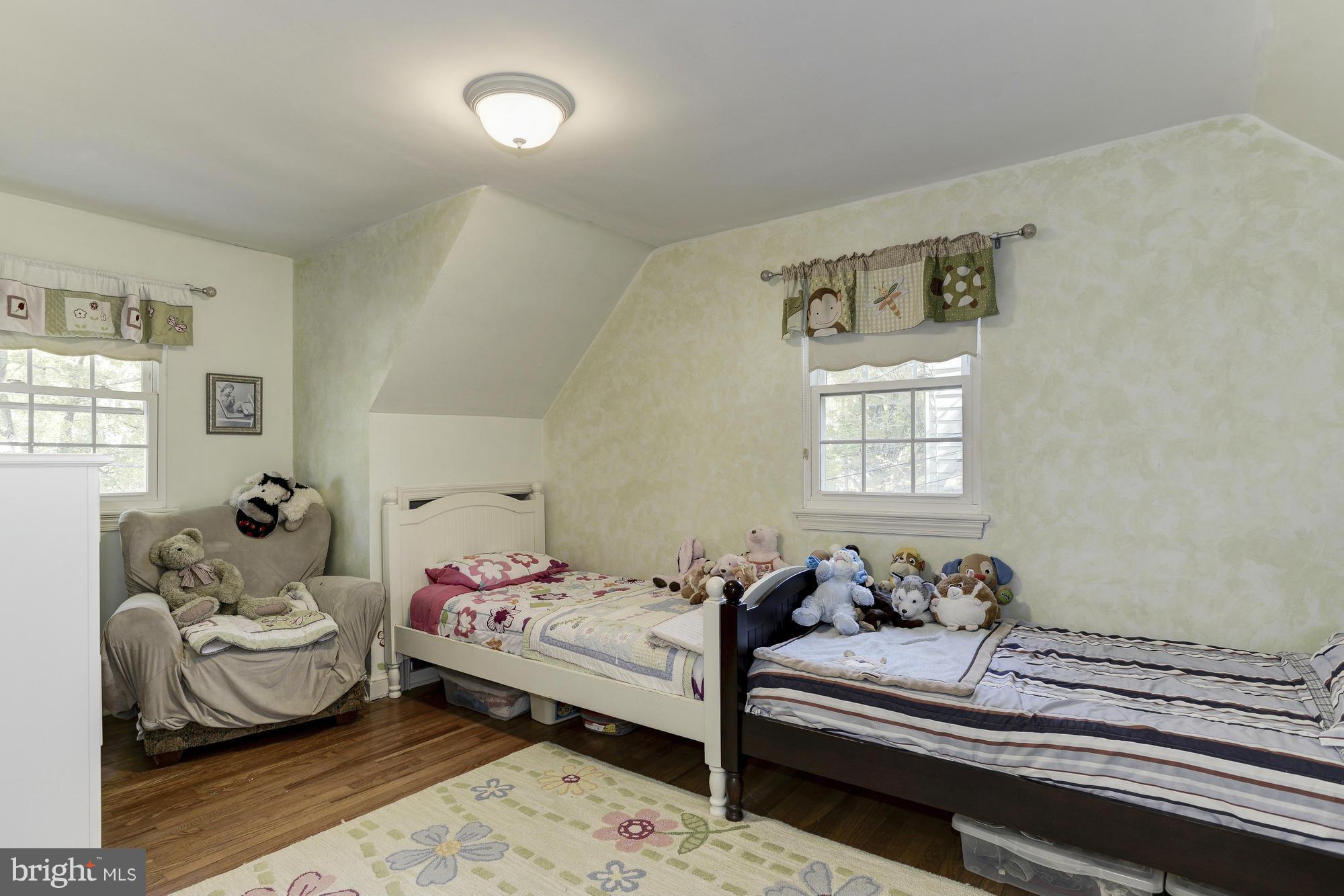 5920 Conway Road Bethesda, MD 20817 - Photo 13 of 22 Bedroom