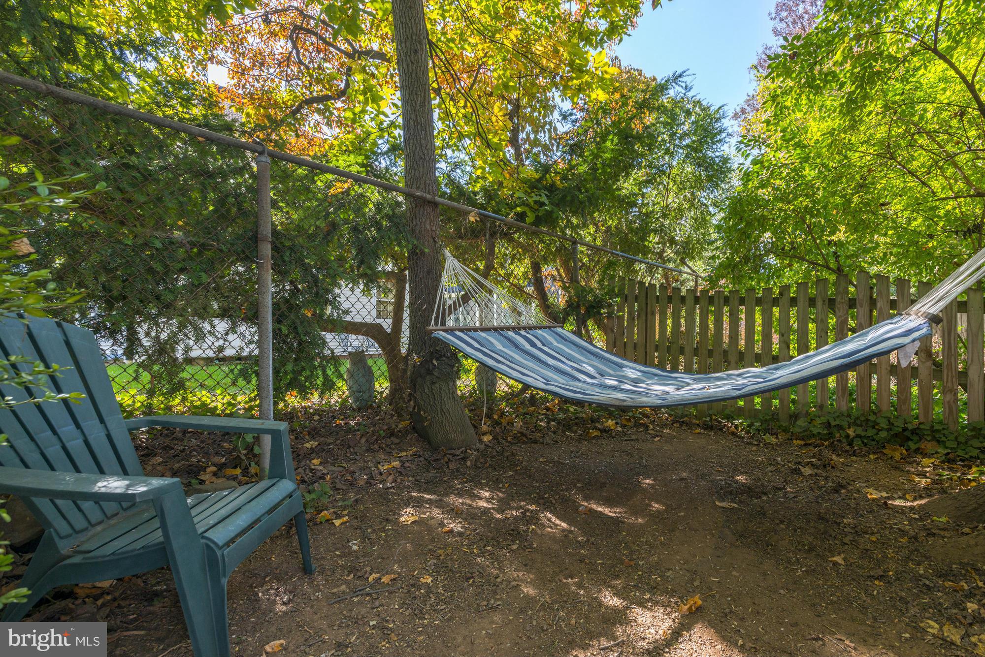 5920 Conway Road Bethesda, MD 20817 - Photo 21 of 22 Exterior (Rear)
