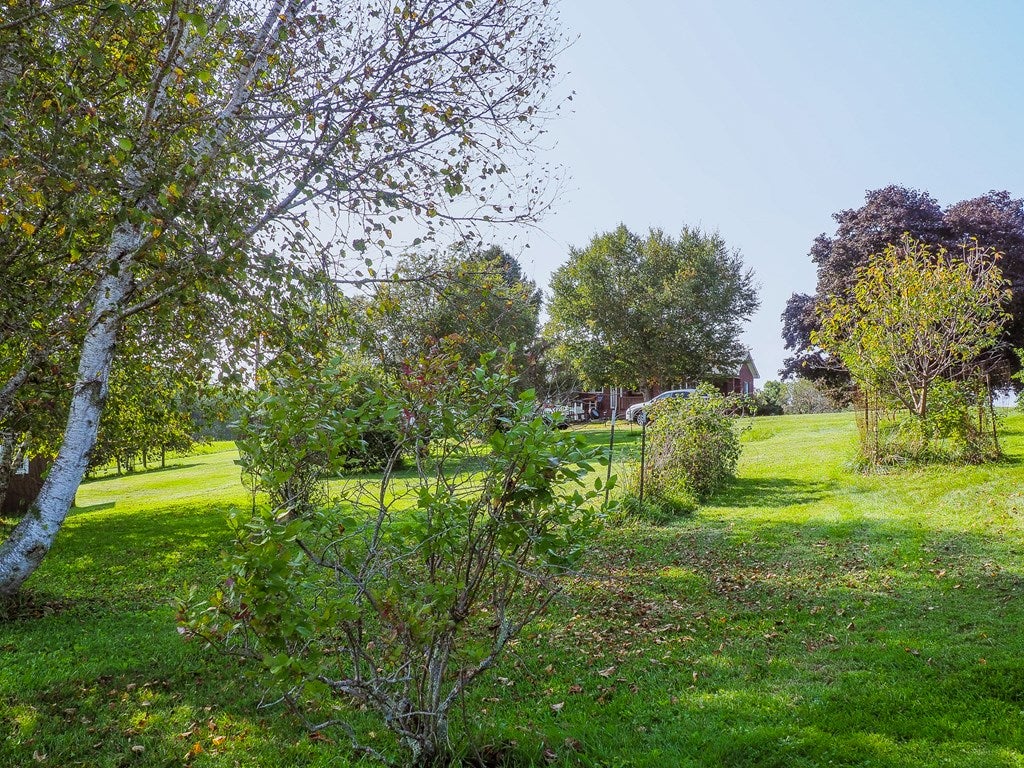 2499 Hunters Ridge Road Hillsville, VA 24343 - Photo 6 of 52 Gallery Image 6