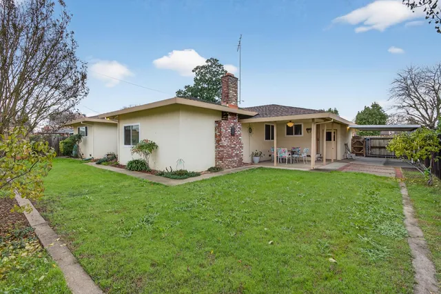 $499,000 | 9509 Sara Street, Elk Grove, CA 95624