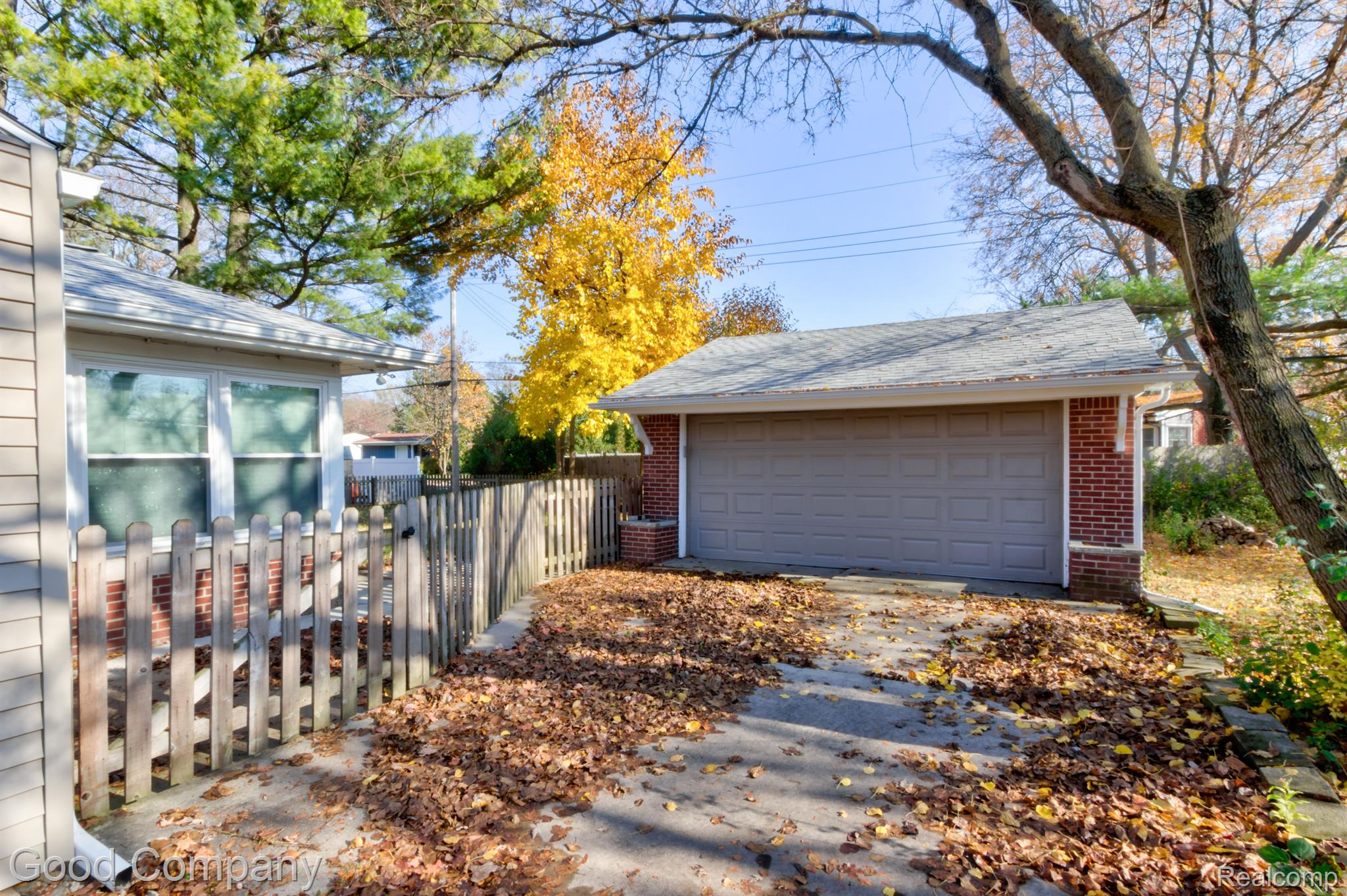 29506 Fall River Road Southfield, MI 48076 - Photo 35 of 41 Gallery Image 35