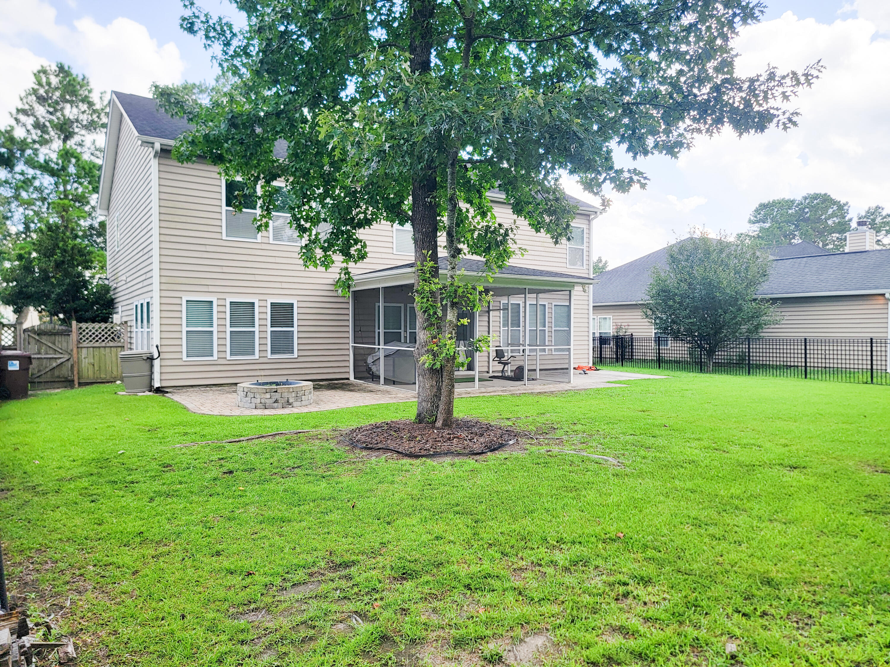 244 Devonshire Drive Moncks Corner, SC 29461 - Photo 19 of 20 House Rear 2